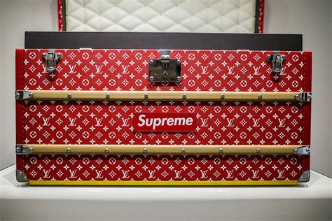 louis vuitton bought supreme